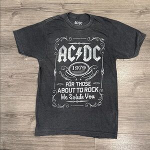 AC/DC For Those About To Rock We Solute You Band Tee Shirt Women’s Size Small